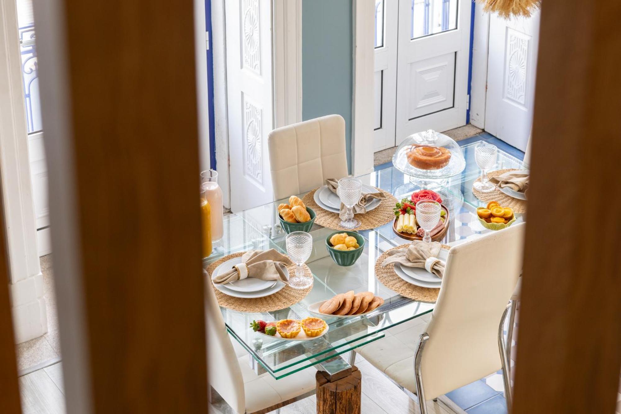 Deluxe Spacious Flats W Mezzanine By Host Wise Appartement Porto Buitenkant foto