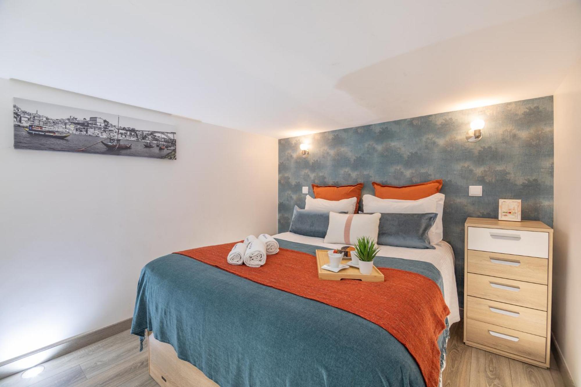 Deluxe Spacious Flats W Mezzanine By Host Wise Appartement Porto Buitenkant foto