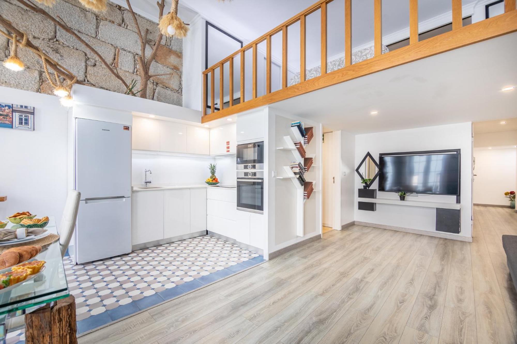 Deluxe Spacious Flats W Mezzanine By Host Wise Appartement Porto Buitenkant foto