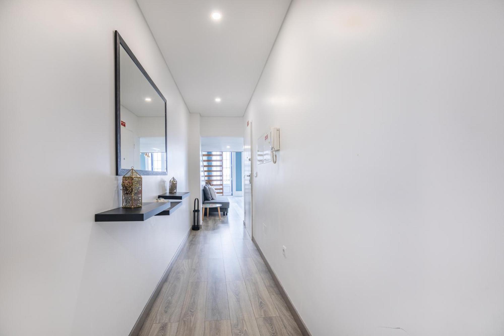 Deluxe Spacious Flats W Mezzanine By Host Wise Appartement Porto Kamer foto