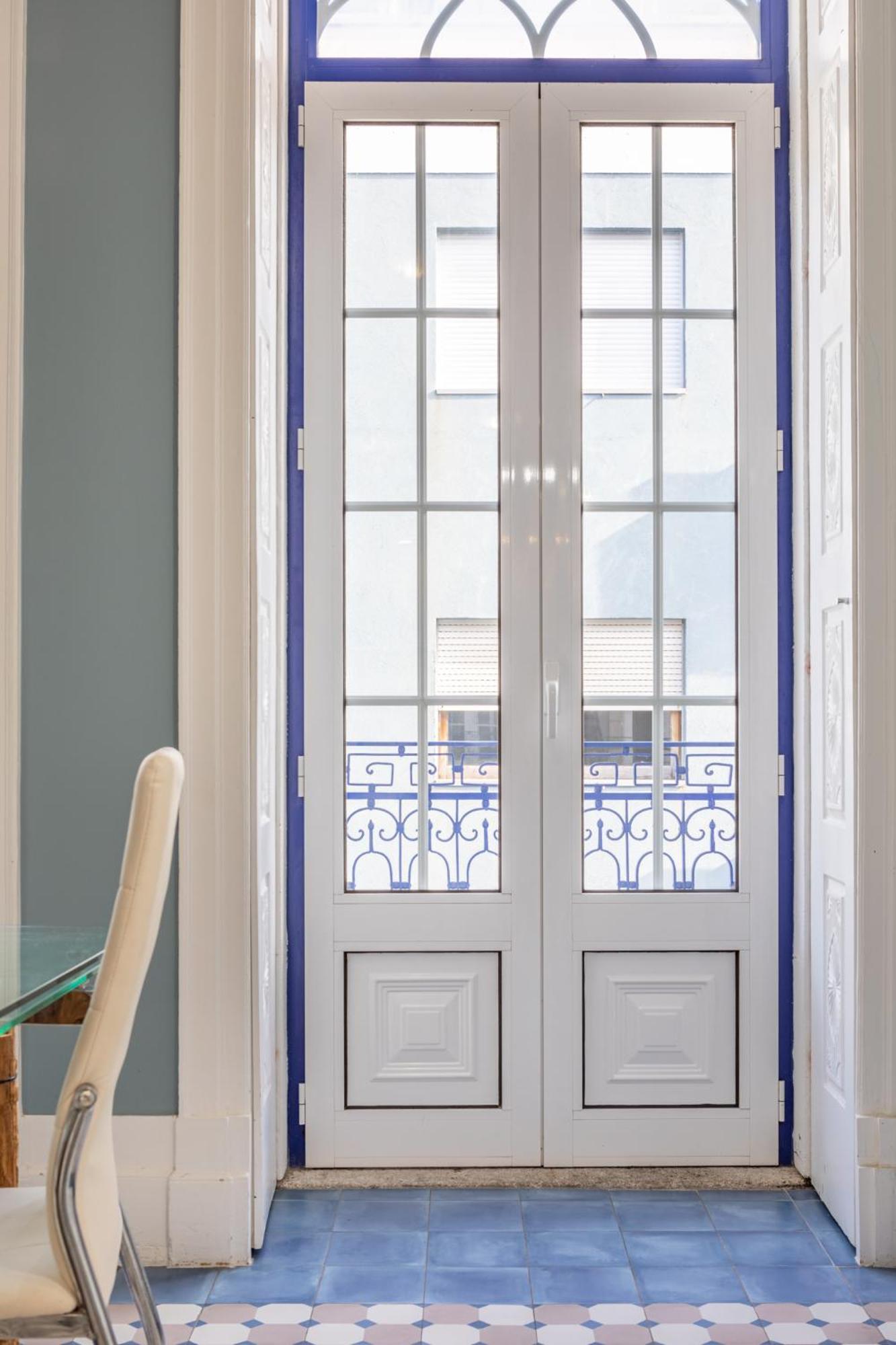 Deluxe Spacious Flats W Mezzanine By Host Wise Appartement Porto Kamer foto
