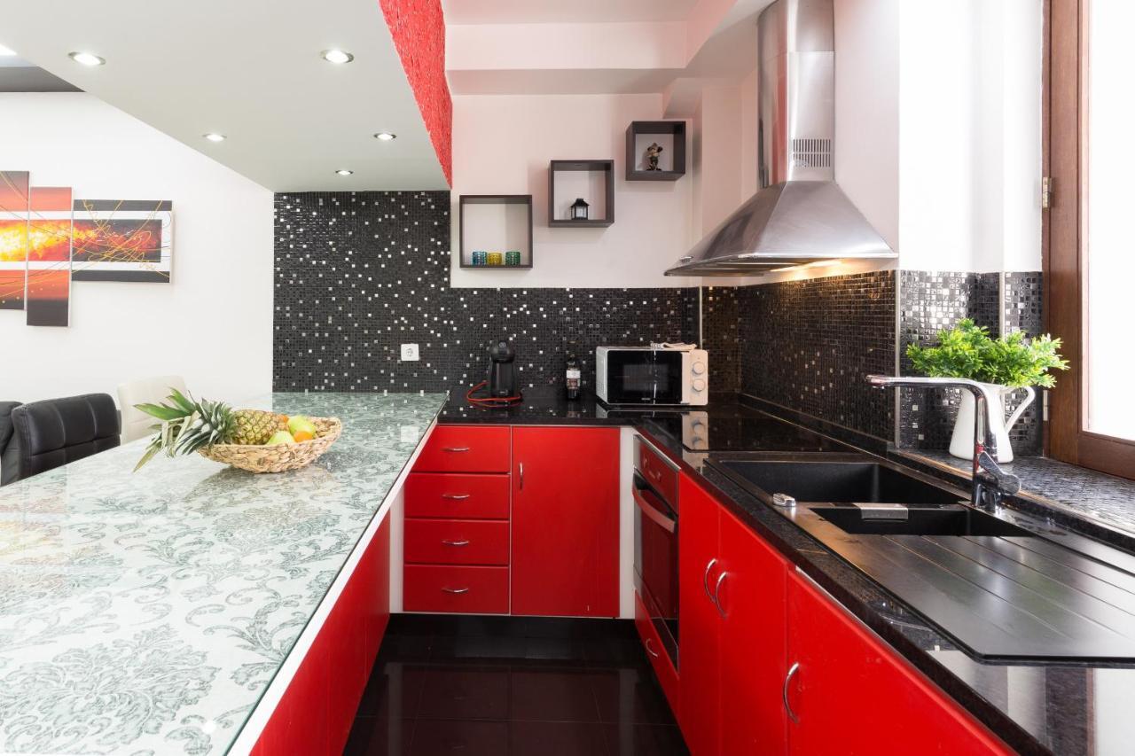 Deluxe Spacious Flats W Mezzanine By Host Wise Appartement Porto Buitenkant foto